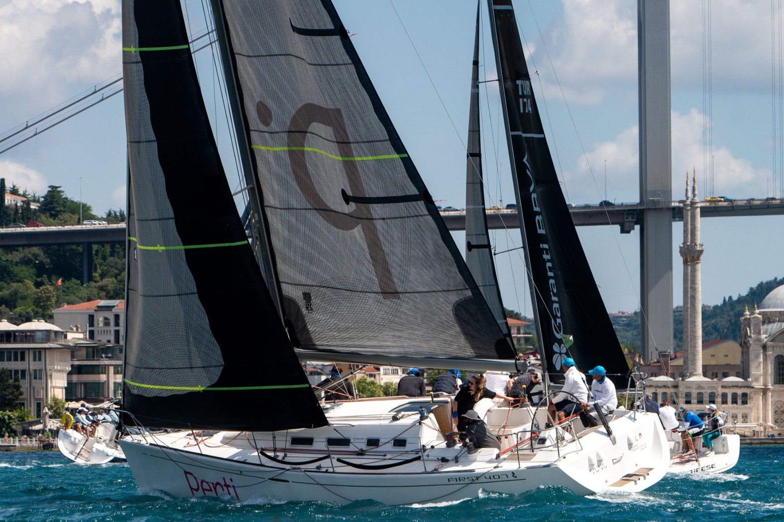 14. TAYK–Eker Olympos Regatta’nın şampiyonları ödüllerini aldı